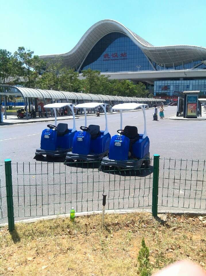 熱烈慶祝我司產(chǎn)品進駐武漢火車站、汽車站！
