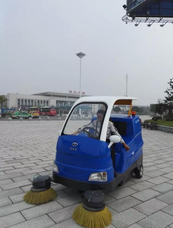 【企業(yè)快訊】S18掃地車，掃出新“凈”界